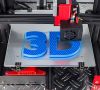 3D-Drucker druckt ein 3D-Symbol
