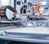 CNC-Laserschneider in der Industrie